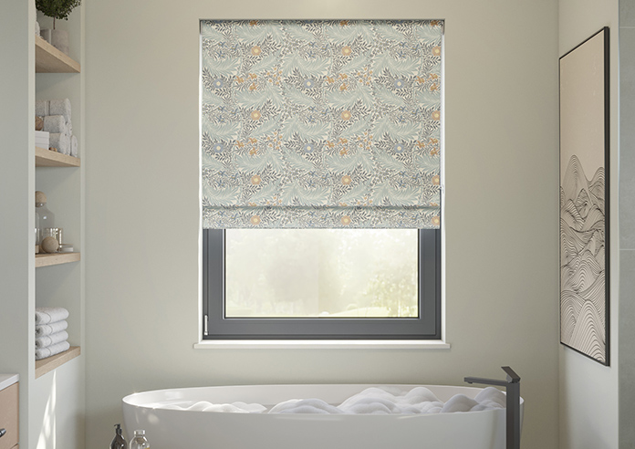 William Morris At Home Larkspur, Woad - Roman Blind - Image 3
